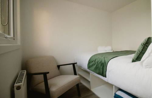 Luxury 1 bedroom Glamping Cabin with Hot Tub & BBQ - Foto 12