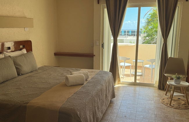 Luciana Hotel & Beach Club - Photo 19