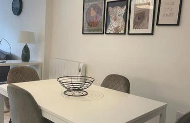 Exquisite Long-Term Living in Cardiff's Heart - Foto 1