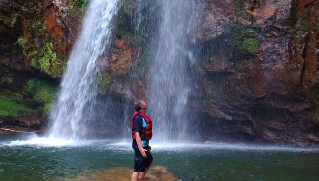 Admirando increíbles cascadas Cuetzalán