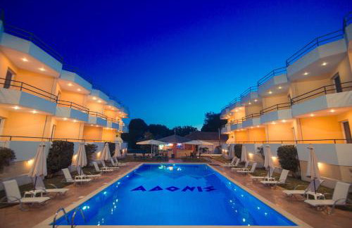 Adonis Hotel - Foto 2