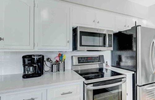 5 STAR House - Chic Mid-Century Modern Luxury Home - Foto 17