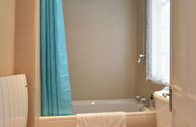 Victoria Gardens - Photo 11