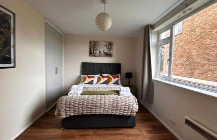 Cozy 2 Bedroom Apartment close to Town Centre - Foto 14