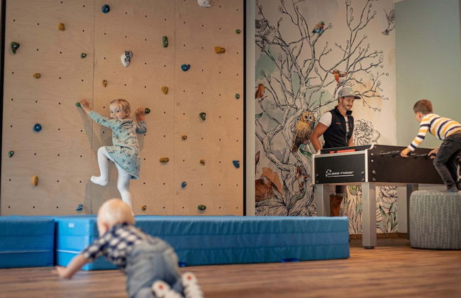 Large Apartment With Balcony & Terrace on Ski Slope - Foto 22