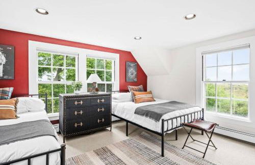 Cranberry Hill | 9 BR 22 Acre Estate | Sleeps 24 - Photo 63