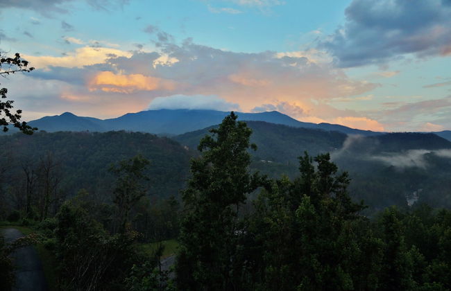 Above It All - Four Bedroom Cabin - Foto 27