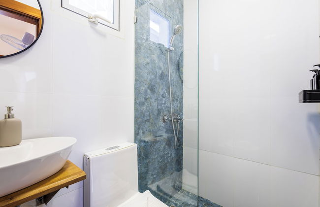 3-BR Villa with Pool & Rooftop Jacuzzi - Foto 45