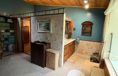 Peaceful 4 bedroom Lakehouse with no neighbors - Foto 5