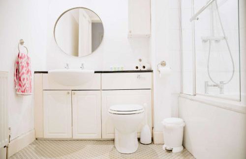 Traditional Central 2 Bedroom Apartment - Foto 15