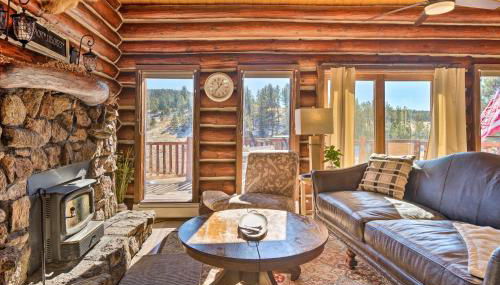 Classic Colorado Log Home with Mountain Views! - Foto 5