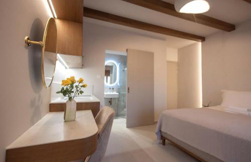 ARGO Luxury Suites - Photo 29