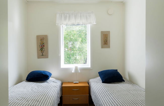 3 bedroom House in Adelsö with garden - Photo 17