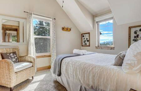 Cabin~Views~Heart of Town~W&D~Fireplace~Kitchen - Foto 34