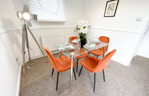 2 Bedroom Flat - Free Parking - Foto 3