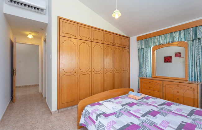 Villa Iliada Large Private Pool Walk to Beach A C Wifi Car Not Required - 2143 - Foto 18