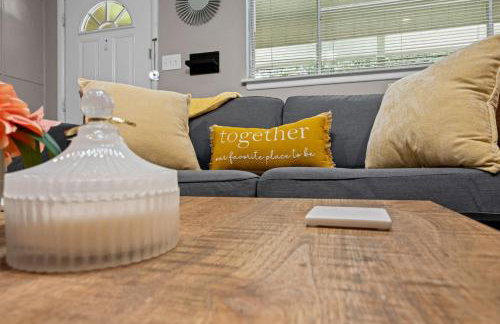 Charming 2BD TCU Walkable - Foto 7