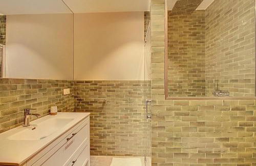 Superbe Mas Provençal rénové avec piscine, billard et climatisation à Paradou - Foto 78