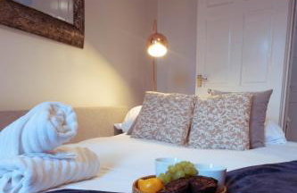 Beautiful 3BDR Flat By Stay Aura Short Lets & Serviced Accommodation Newcastle With Free WiFi & Parking - Foto 4