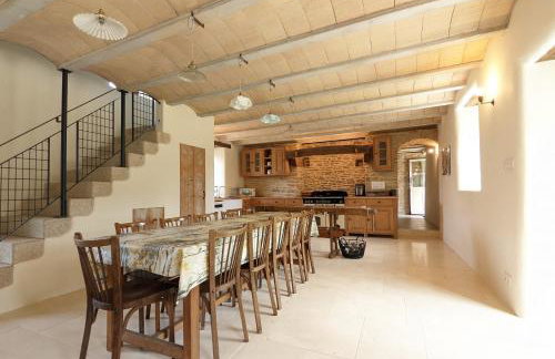 Maison typique bretonne avec toit de chaume - Foto 13