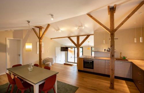 Große Wohnung mit Loggia - Photo 8