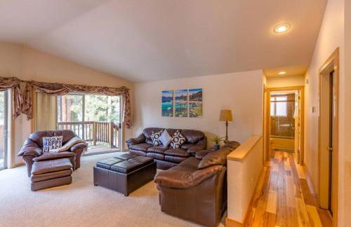 Beautiful 3500sf Lake Tahoe Home W/ Open Layout - Foto 8