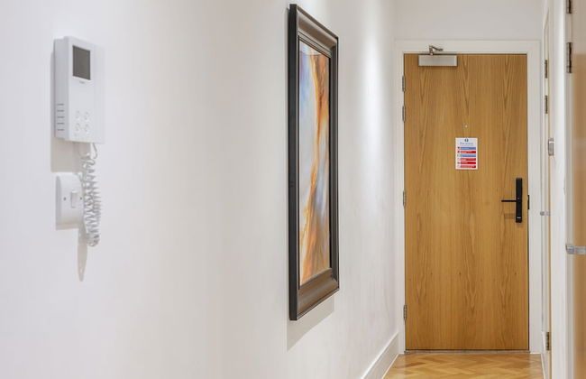 Parkway House - Photo 23