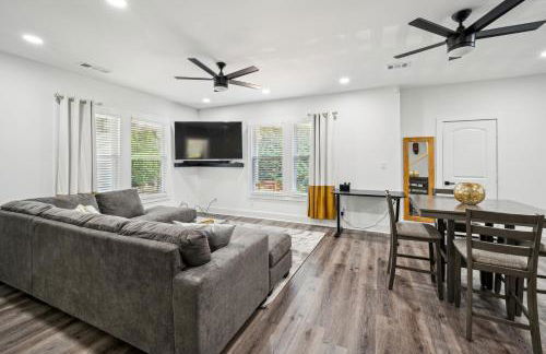 Centrally Located Home in Atlanta-10 Mins from GA Aquarium, Mercedes Benz Stadium, & Much More - Foto 23