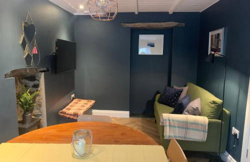 Min-Y-Fford sleeps 6 plus pet - Foto 4