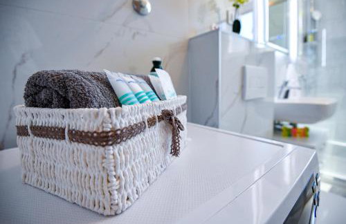 The Fairy's Cave - Free Parking - Photo 25