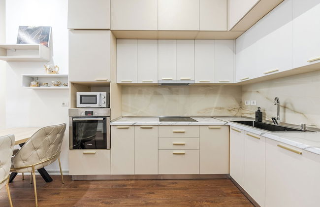 Marina Luxury Apartment - Photo 15