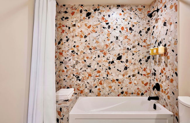 Sonder by Marriott Bonvoy The Nealon Apartments - Photo 38