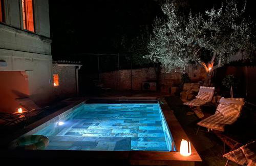 Maison uzès piscine plein sud avec superbe vue - Foto 39