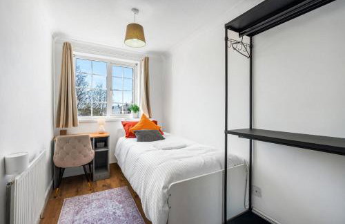 6 bedroom home for contractors and families - Photo 8