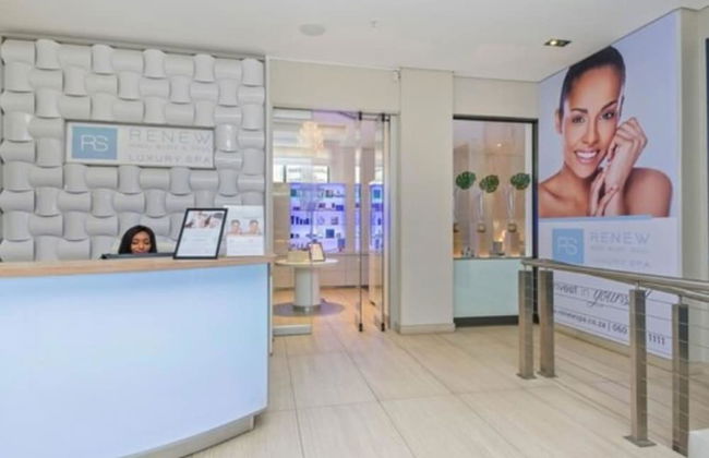 Sandton Skye Apartment - 616 - Photo 40