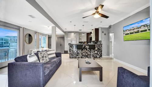 Beach Isles Modern 1BR Waterfront Apartment with Patio - Foto 2