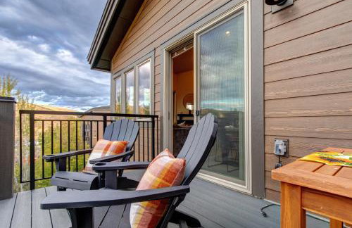 KBM Resorts Crestview Condos Spacious condo near Olympic Park with gas fireplace year-round pool hot tub city wide shuttle access. CVC-308B - Foto 42