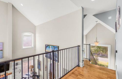 Luxury Beachside Haven with Pool and Elevator - Foto 34