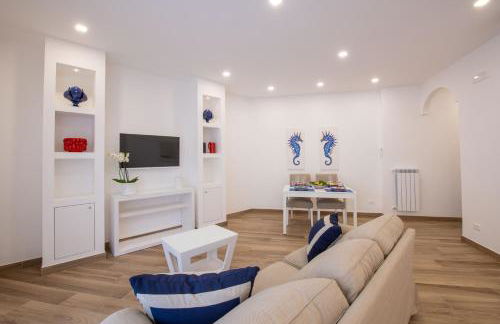 Solymar Due - Photo 1