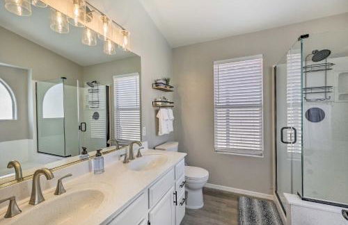 Patio and Fenced Yard Family Retreat in Phoenix! - Foto 18