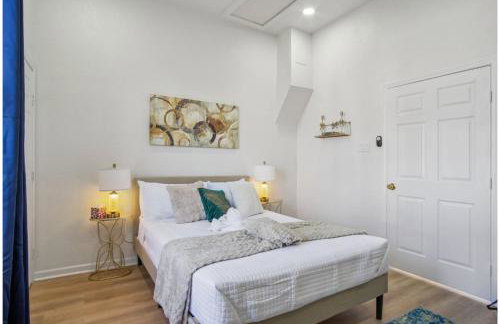 Cozy Historic Gem: 5 Mins to Downtown SA - Foto 22