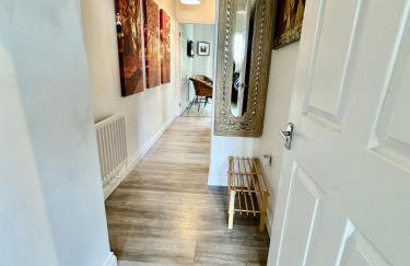 Newcastle Pet friendly 1 bed drive garden 10m city - Foto 2