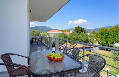 Olive Garden - Photo 21