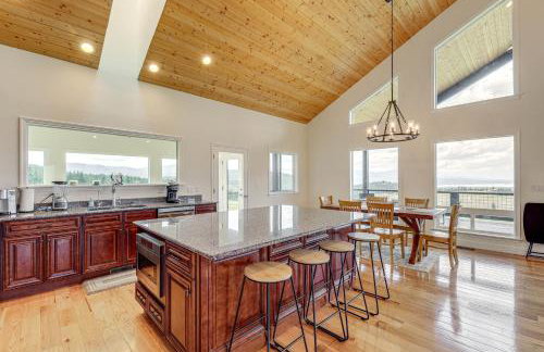 Mountain and Lake View Rexford Estate on 28 Acres! - Foto 4