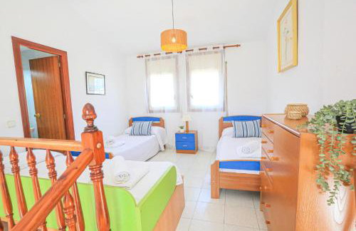 LITORAL COSTA DORADA - TRES CARABELAS Only families - Photo 24