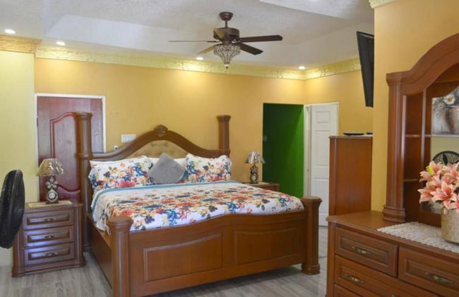 Immaculate 2-bed House in Greater Portmore - Foto 4