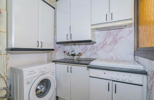 Avenida del Sur Retreat con Terraza - Photo 3