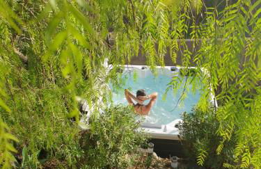 ZenRepublic, your private villa with outdoor jacuzzi & pool with stunning ocean views - Foto 5