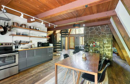 Modern A-Frame Cabin in the Woods - Foto 6