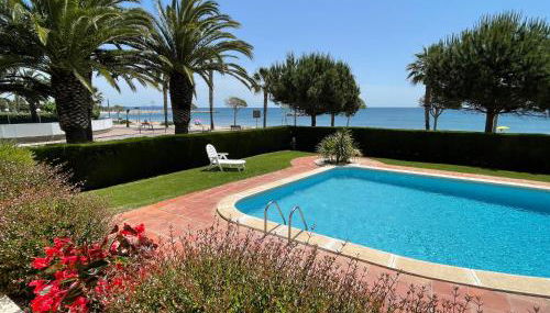 Myhost la Dorada frente al mar - Photo 4